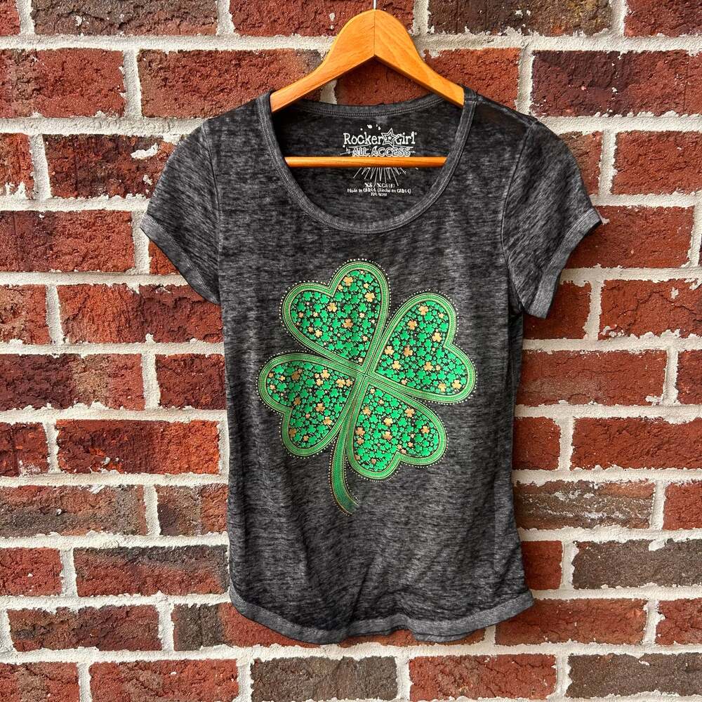 Rocker Girl All Access Shamrock St Patrick’s Day Graphic T-Shirt Gray Size XS